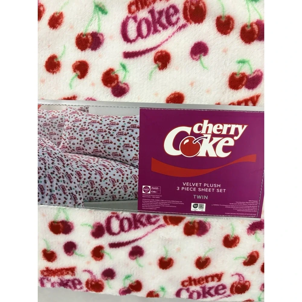 Coca Cola Cherry‎ Coke 3pc Twin Plush Sheet Set Red Cherries Logo